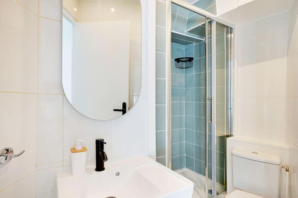 Magnifique 3 Pieces Paris 18Eme Apartment Bagian luar foto