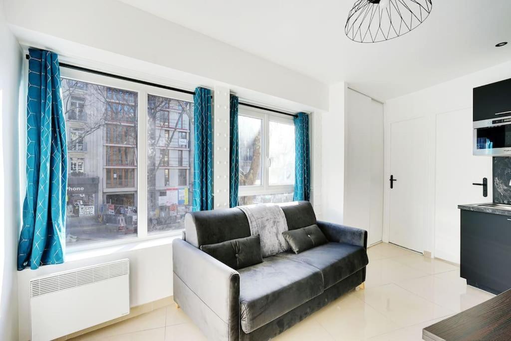 Magnifique 3 Pieces Paris 18Eme Apartment Bagian luar foto
